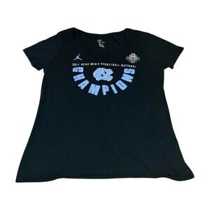 Nike Jordan UNC NCAA Official Locker Room Shirt Size M